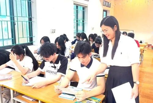 Tiết học của cô và trò Trường THPT Đoan Hùng.