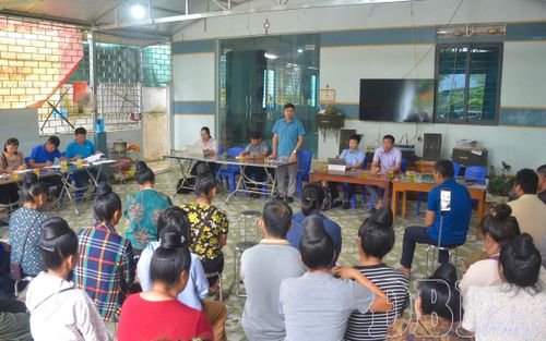 UBND xã Thanh Nưa phối hợp với các cơ quan, đơn vị liên quan tổ chức tuyên truyền, phổ biến cho người dân các chủ trương, chính sách về giải phóng mặt bằng dự án.