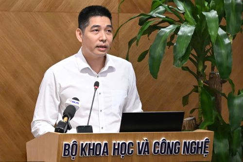 Ông Nguyễn Văn Thuật, Phó Vụ trưởng Vụ Kinh tế số và Xã hội số. Ảnh: Mạnh Hưng