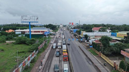 Ql51 thi công các công đoạn cuối của giai đoạn 1.