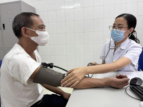 Tuổi 40 là thời điểm thích hợp để theo dõi sức khỏe, phòng ngừa bệnh tật (ảnh minh họa).