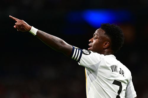 Vinicius từng thực sự bị hấp dẫn bởi dự án của Arsenal trước khi quyết định gia hạn với Real Madrid đến năm 2032.