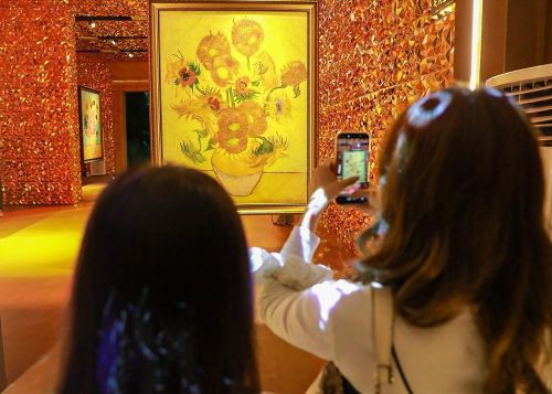 “Van Gogh Timeless” đánh dấu sự xuất hiện của một dự án nghệ thuật tương tác quy mô lớn, góp phần làm phong phú đời sống văn hóa sáng tạo của Thủ đô