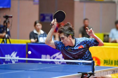 Bùi Hữu Huy (Hải Phòng) thi đấu đầy nỗ lực trong trận chung kết.