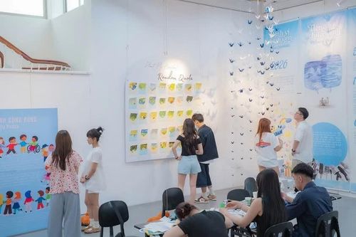 Sinh viên Việt kể chuyện hòa bình tại Ngày quốc tế Thanh niên 2026 - Báo Thế Giới & Việt Nam