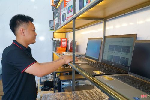 Công ty TNHH Dịch vụ và Công nghệ Tin học Sao Vàng chủ động nguồn hàng để đáp ứng nhu cầu thị trường.