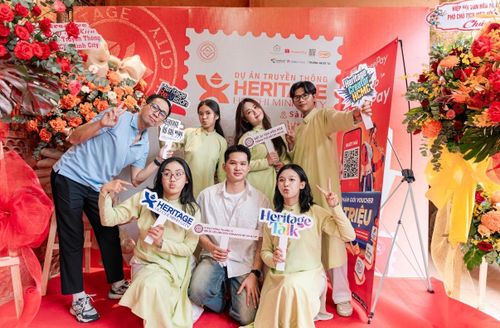 Các bạn sinh viên đến từ nhiều trường đại học của TP Hồ Chí Minh tham gia tìm hiểu các dự án về di sản trong thời gian tới.