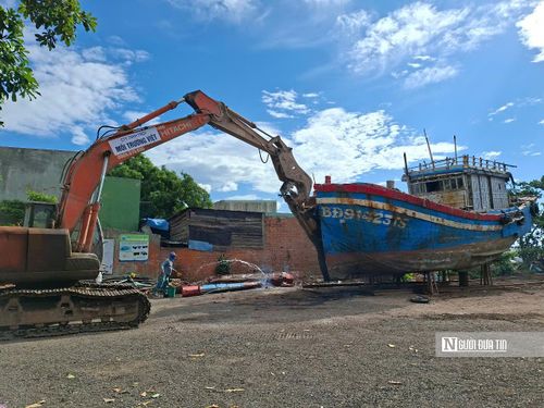 Gia Lai phá dỡ tàu cá xả bản, một trong những chính sách để giải quyết vấn đề vi phạm khai thác IUU