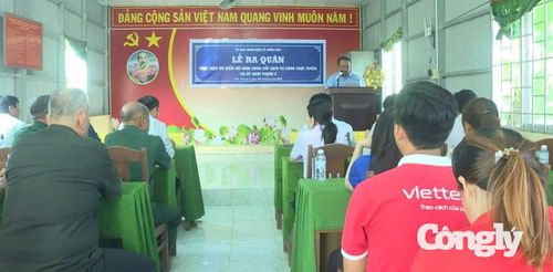 Xã Hồng Dân đã chọn ấp Ninh Thạnh II và Bà Ai I làm địa bàn trọng điểm để ra quân thực hiện thí điểm mô hình Cung cấp dịch vụ công trực tuyến tại địa bàn dân cư