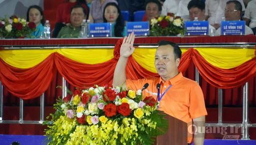 Đại diện trọng tài tuyên thệ - Ảnh: N.M