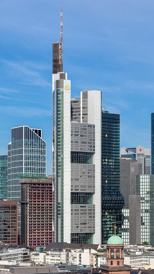 Commerzbank Tower tại Frankfurt. Ảnh: Thomas Wolf/Wikimedia Commons.