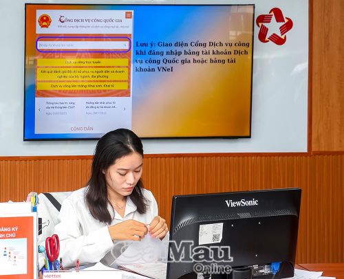 Vận hành mô hình chính quyền địa phương 2 cấp, trung tâm phục vụ hành chính công các xã, phường trong tỉnh tiếp nhận hồ sơ theo hình thức trực tuyến và mức độ hài lòng của người dân, doanh nghiệp đạt từ 93% đến gần 100%.