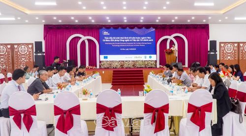 Đại biểu tham dự chương trình tập huấn.