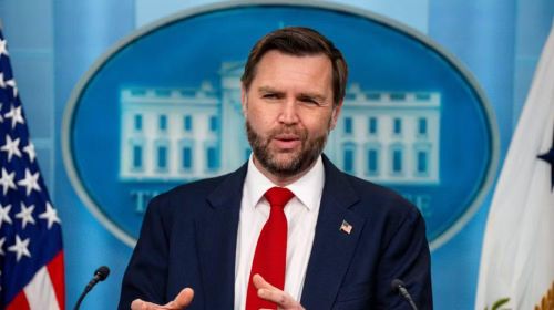 Phó Tổng thống Mỹ JD Vance ngày 13/8 cho biết duy trì giá dầu và khí đốt thấp cho người dân Mỹ là mục tiêu số một của chính quyền hiện nay.