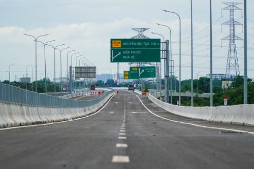  Hiện tại, các phương tiện có thể chạy thẳng một mạch hơn 22 km từ nút giao Mỹ Yên (Tây Ninh) đến nút giao Nguyễn Văn Tạo để vào Khu công nghiệp - cảng Hiệp Phước (xã Nhà Bè, TP.HCM) bằng cao tốc, thay vì phải đi vòng qua trục Nguyễn Văn Linh, Nguyễn Hữu Thọ. 