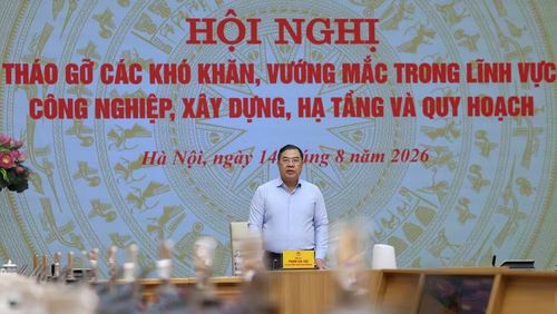 Phó Thủ tướng Thường trực Phạm Gia Túc chủ trì Hội nghị tháo gỡ các khó khăn, vướng mắc trong lĩnh vực công nghiệp, xây dựng, hạ tầng và quy hoạch. (Ảnh: chinhphu.vn)