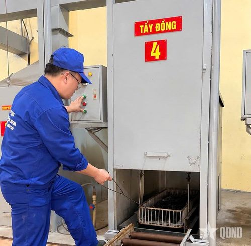  Tẩy đồng.