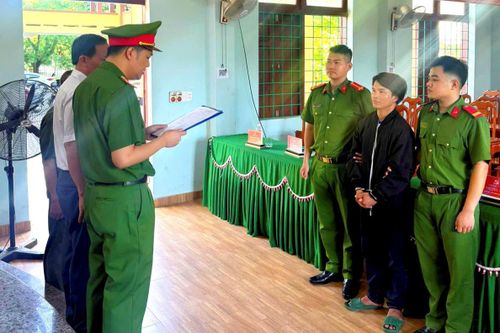 Đối tượng Thủy bị bắt tạm giam.