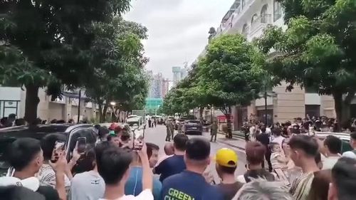 Ngày 6/8/2026, Cơ quan Cảnh sát điều tra Bộ Công an đã thi hành Lệnh khám xét khẩn cấp chỗ ở, nơi làm việc của Bùi Xuân Huấn.