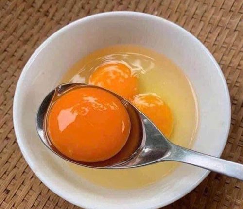 Người mỡ máu cao có nên kiêng trứng tuyệt đối? Ảnh: Mai Oanh