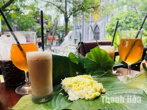 Hương cốm và sự bình yên của mùa thu.