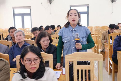Cán bộ tổ dân phố trực tiếp hỏi về quy trình TTHC