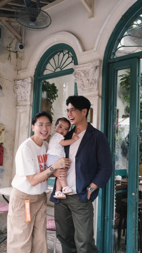 Gia đình nhỏ của Ngô Thanh Vân - Huy Trần.