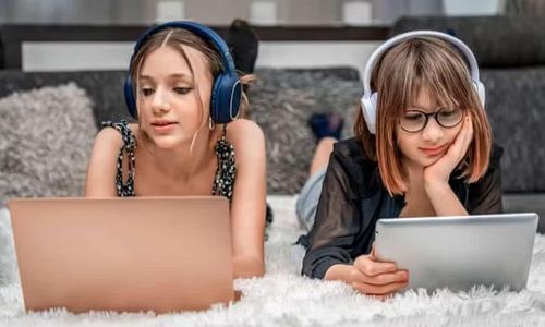 Đề xuất giới hạn độ tuổi sử dụng mạng xã hội nhằm tăng cường bảo vệ trẻ em trên nền tảng số