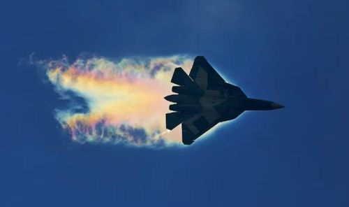 Đây là diễn biến mới trong chương trình vũ khí dành cho phiên bản xuất khẩu của Su-57. Tên lửa được quảng bá với khả năng đánh nhiều loại mục tiêu trên không trong điều kiện tác chiến phức tạp.