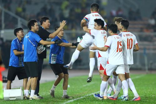 Tuyển Việt Nam nắm lợi thế lớn. Ảnh: Minh Chiến.