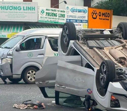Cận cảnh hai phương tiện gây tai nạn