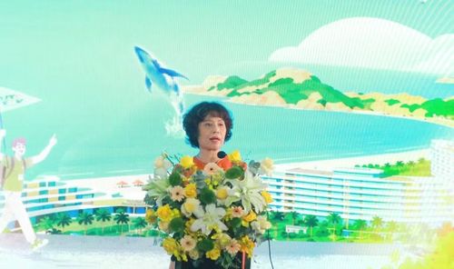  Bà Cao Thị Ngọc Lan - Phó Chủ tịch Thường trực Hiệp hội Du lịch Việt Nam phát biểu tại diễn đàn. Ảnh: H.V 
