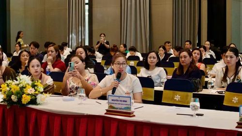 Bà Abigail Tan Tabanao - Chủ tịch Hiệp hội Lữ hành độc lập Philippines đề xuất xây dựng hệ thống marketing online để hỗ trợ du khách tiếp cận Gia Lai thuận lợi hơn. Ảnh: H.V