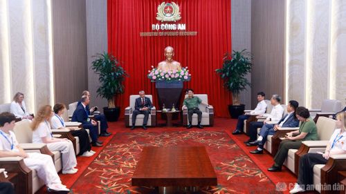Quang cảnh buổi gặp mặt.