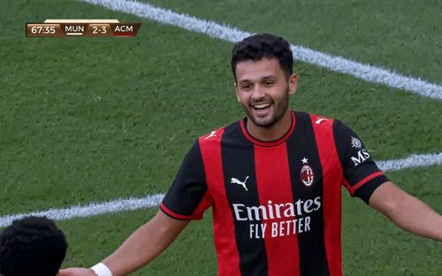 Gonçalo Ramos đưa AC Milan dẫn trước ở hiệp hai