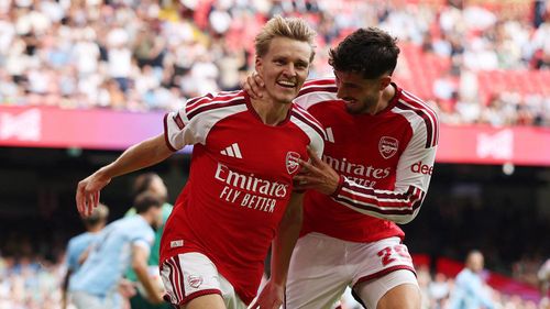 Arsenal giành Siêu cúp Anh. (Ảnh: Reuters)