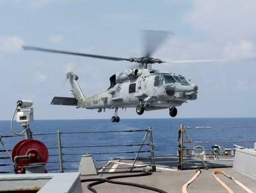 Trực thăng SH-60F có thể được sử dụng để vận chuyển quân, bắt giữ tàu hàng, đổ bộ sâu vào lãnh thổ địch, sơ tán y tế và thực hiện các nhiệm vụ tiếp tế. Những trực thăng mới này sẽ có khả năng cất cánh và hạ cánh trên tàu hộ vệ lớp Saar 5 và Saar 6.