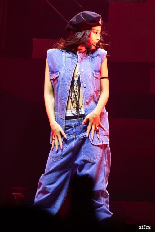 Hình ảnh Jennie ở 2026 Summer Sonic Tokyo hôm 14/8. Ảnh: FBNV.