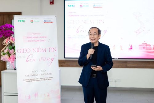 TS. Đỗ Mạnh Cường phát biểu khai mạc tọa đàm
