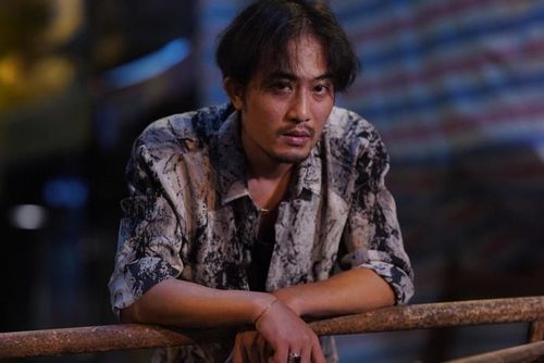 Doãn Quốc Đam vào vai Cường "Liều" trong Truy tìm Long Diên Hương.