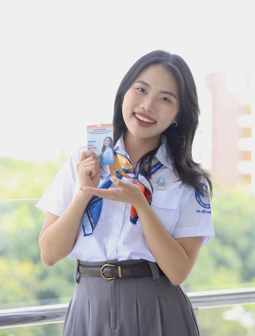 Nét năng động của cô sinh viên Phương Mỹ Chi.