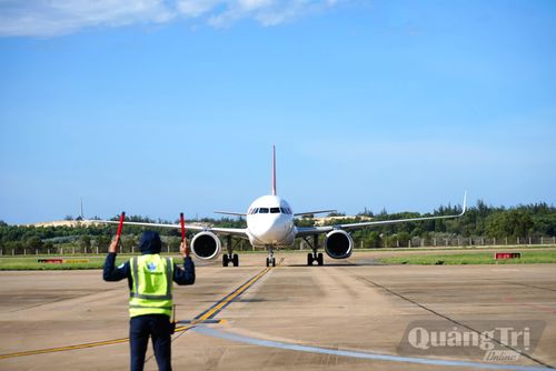 Đường bay mới Đồng Hới-Cam Ranh chính thức đưa vào khai thác đã mang đến động lực kết nối mới cho tăng trưởng du lịch - Ảnh: T.Đ