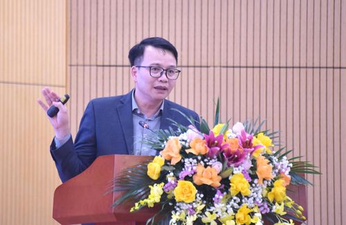 Ông Bùi Văn Dưỡng, Phó cục trưởng Cục Kinh tế - Quản lý đầu tư xây dựng (Bộ Xây dựng).
