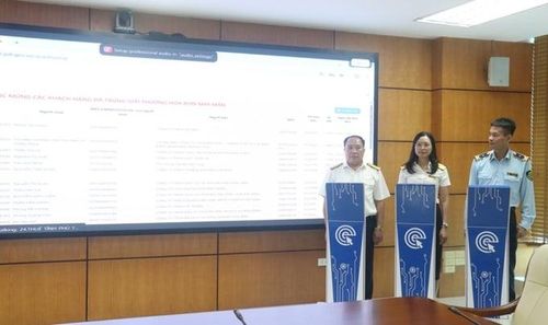 Thuế Phú Thọ tổ chức quay thưởng tìm ra chủ nhân hóa đơn may mắn.