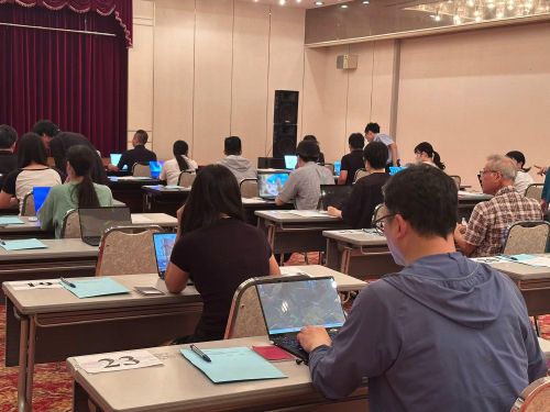 Kỳ thi Đánh giá năng lực tiếng Việt theo Khung năng lực tiếng Việt 6 bậc dùng cho người nước ngoài đã diễn ra thành công bằng hình thức thi trên máy tính.