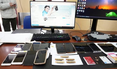 Công cụ, phương tiện các đối tượng sử dụng thực hiện hành vi phạm tội.