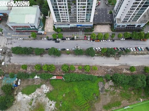 Theo UBND phường Từ Liêm, tổng diện tích đất cần thu hồi để thực hiện dự án là hơn 168.000m2, liên quan đến 517 hộ gia đình và một tổ chức.Đến nay, dự án đã hoàn thành công tác bồi thường, hỗ trợ và giải phóng mặt bằng đối với hơn 157.600m2, đạt khoảng 96,1% tổng diện tích cần thu hồi.