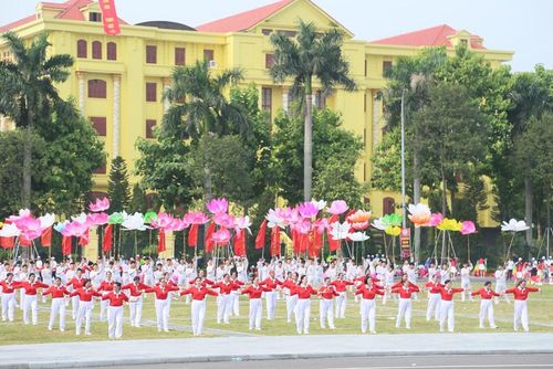 Chương trình đồng diễn nghệ thuật tại Đại hội