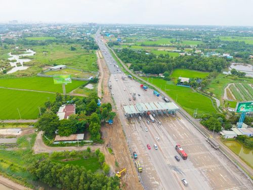 Dự án rộng cao tốc TPHCM - Trung Lương (đoạn qua trạm thu phí Chợ Đệm).