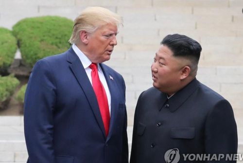 Tổng thống Mỹ Donald Trump và  nhà lãnh đạo Triều Tiên Kim Jong Un. Ảnh: Yonhap